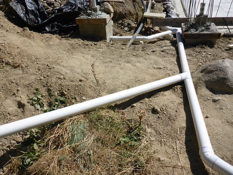 Drain Pipe Network From Deck Columns